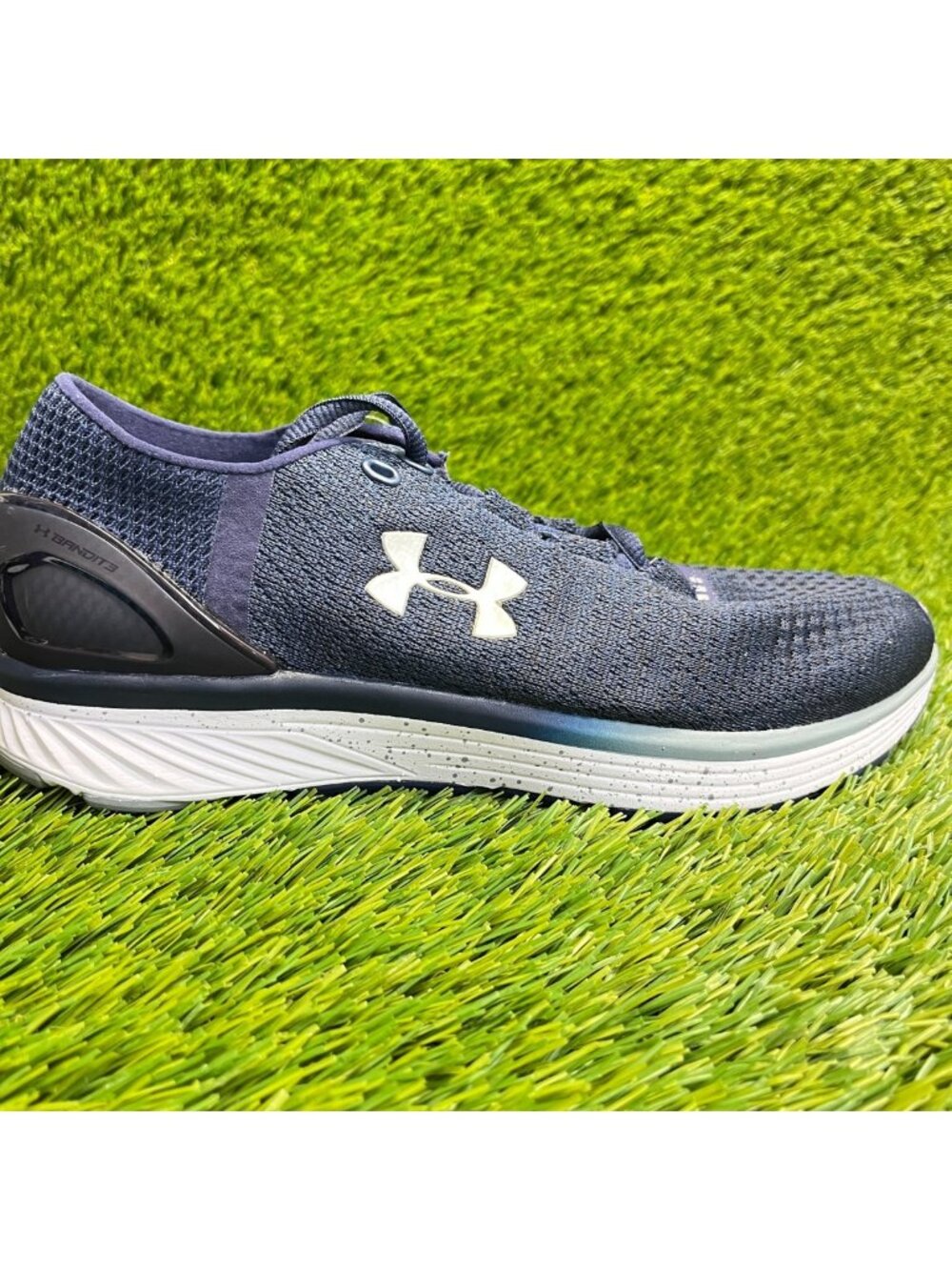 Under‎ Armour Bandit 3 Mens Size 7.5 Blue White Athletic Running Shoes Sneakers